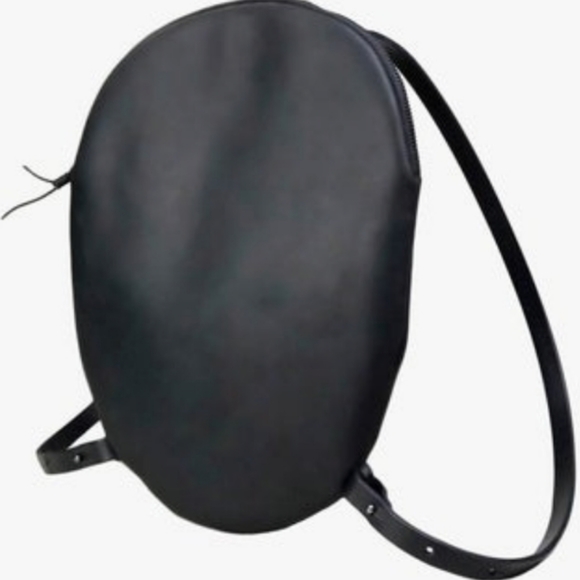 Handmade Leather backpack - Picture 2 of 8